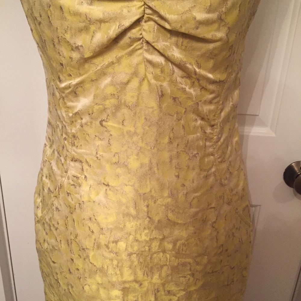 ETCETERA DRESS YELLOW SILVER SHIMMER SHEATH Size 4 - Picture 2 of 7